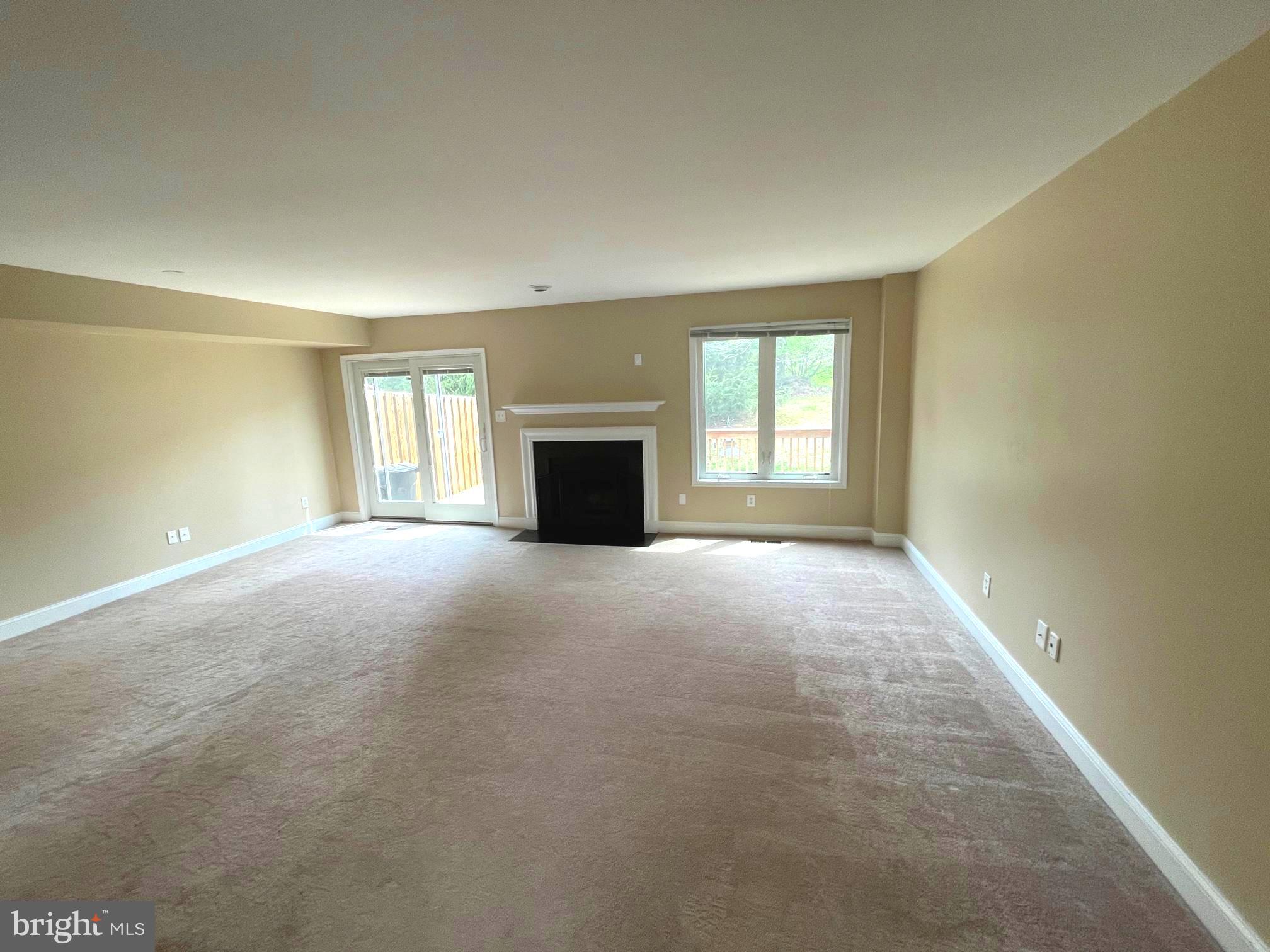 282 Fox Run Exton, PA 19341 - Photo 8 of 21 Gallery Image 8