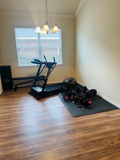 25622 Forest Springs Lake Spring, TX 77373 - Photo 6 of 8 a view of a room with gym equipment