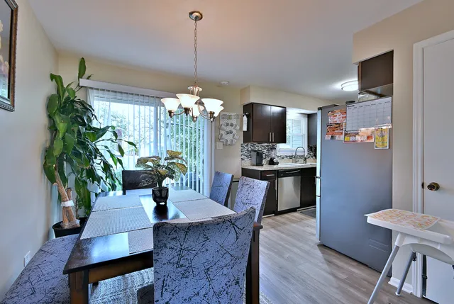 $390,000 | 16138 Lockwood Avenue, Oak Forest, IL 60452