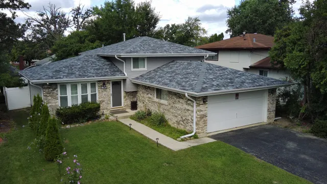 $390,000 | 16138 Lockwood Avenue, Oak Forest, IL 60452