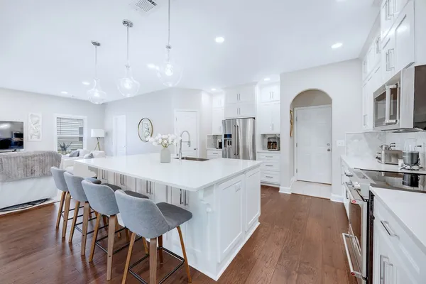 $454,600 | 28 Riverside Drive, Fort Mitchell, AL 36856