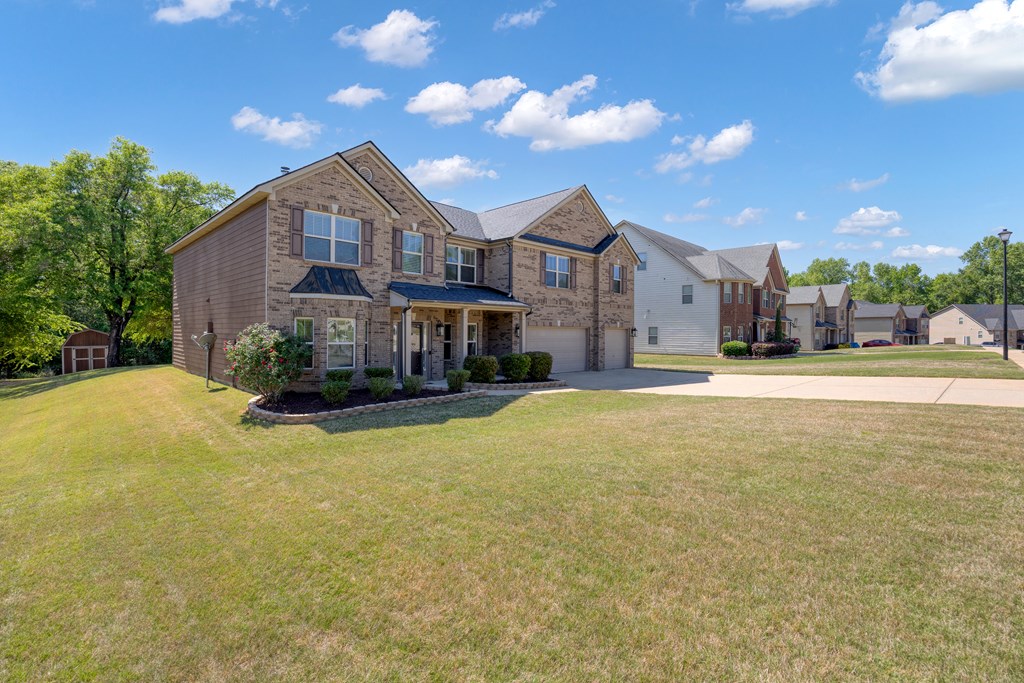 28 Riverside Drive Fort Mitchell, AL 36856 - Photo 3 of 66