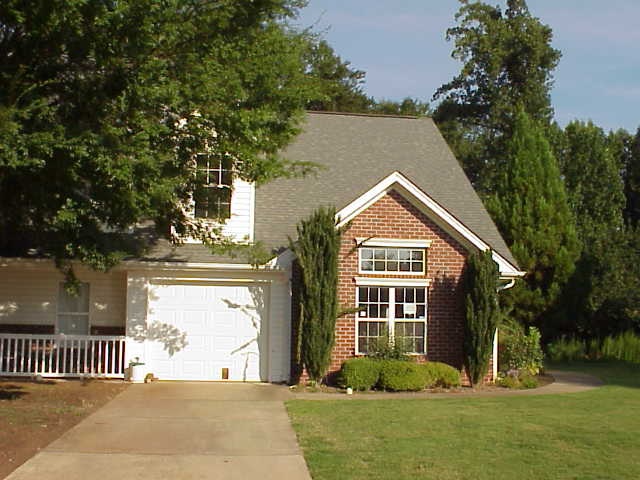 339 Still Water Circle Boiling Springs, SC 29316 - Photo 1 of 17