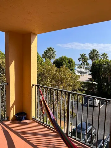 $2,250 | 1000 Scotia Drive, Unit 302, Hypoluxo, FL 33462