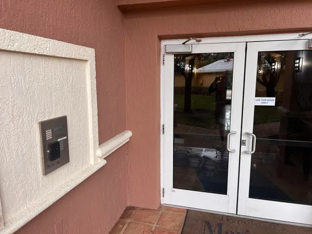 $2,250 | 1000 Scotia Drive, Unit 302, Hypoluxo, FL 33462