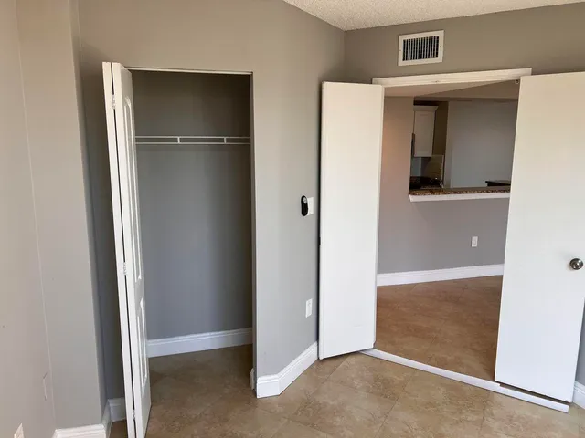 $2,250 | 1000 Scotia Drive, Unit 302, Hypoluxo, FL 33462