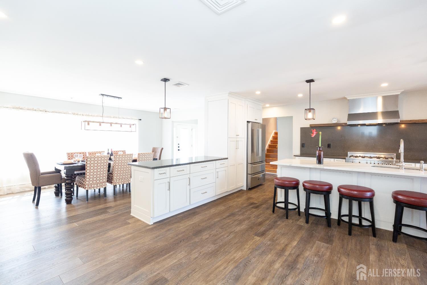 67 Thomas Place Edison, NJ 08837 - Photo 12 of 60