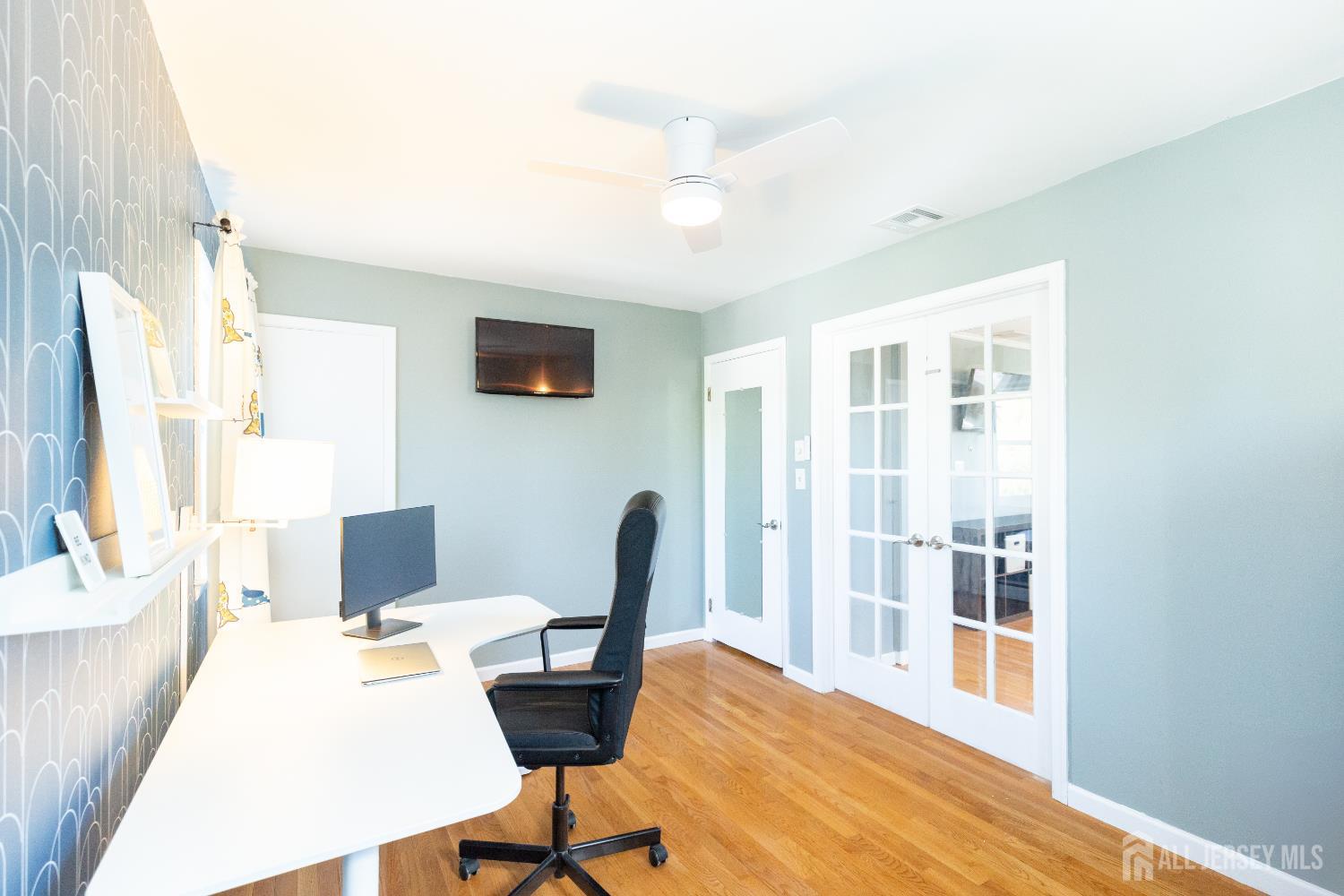 67 Thomas Place Edison, NJ 08837 - Photo 29 of 60