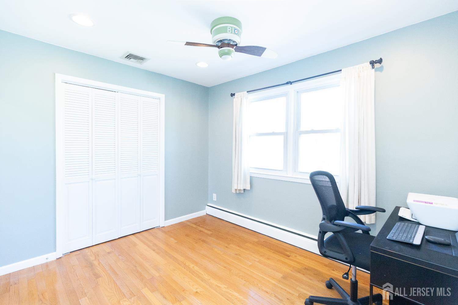 67 Thomas Place Edison, NJ 08837 - Photo 34 of 60