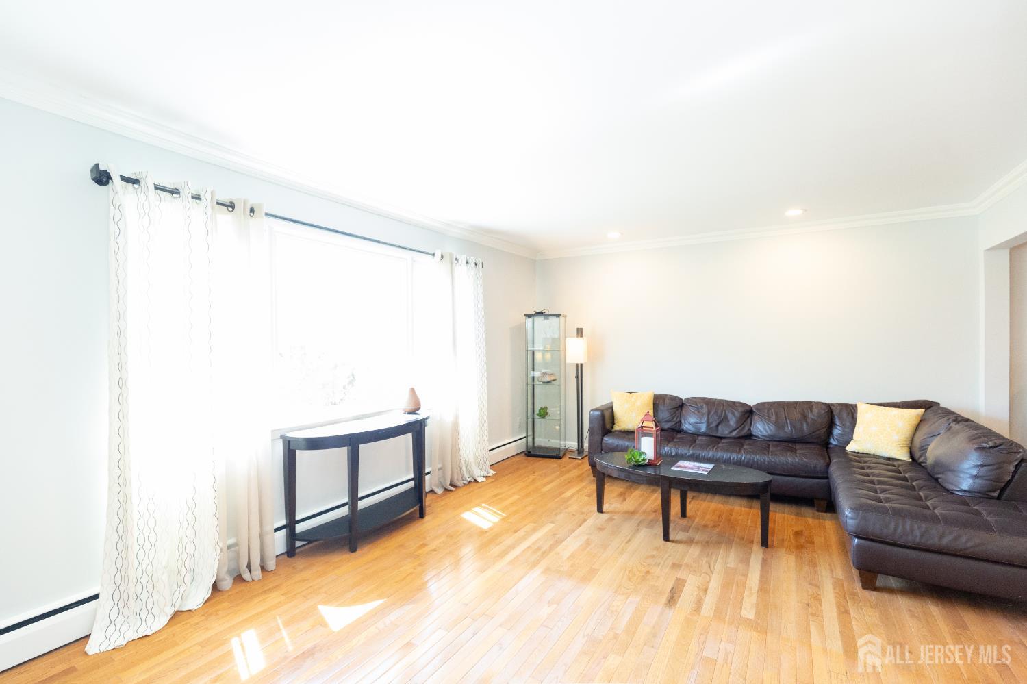 67 Thomas Place Edison, NJ 08837 - Photo 41 of 60
