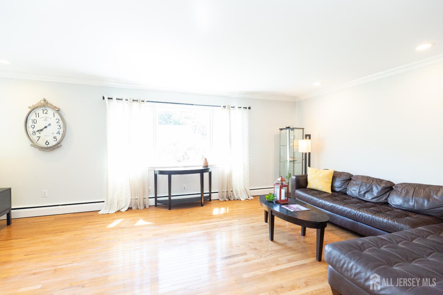 67 Thomas Place Edison, NJ 08837 - Photo 45 of 60