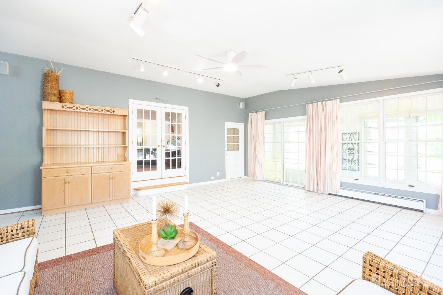 67 Thomas Place Edison, NJ 08837 - Photo 50 of 60
