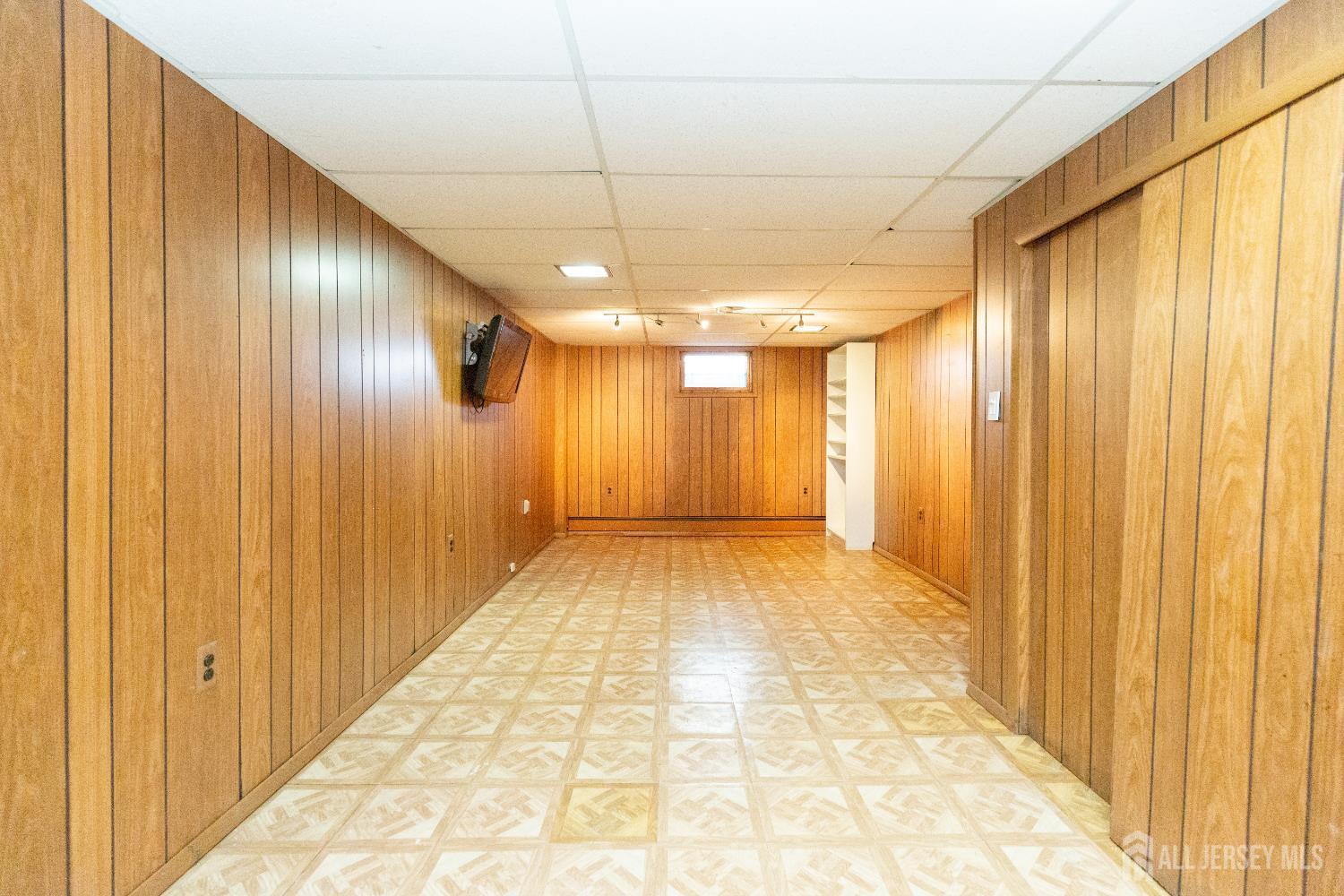 67 Thomas Place Edison, NJ 08837 - Photo 52 of 60