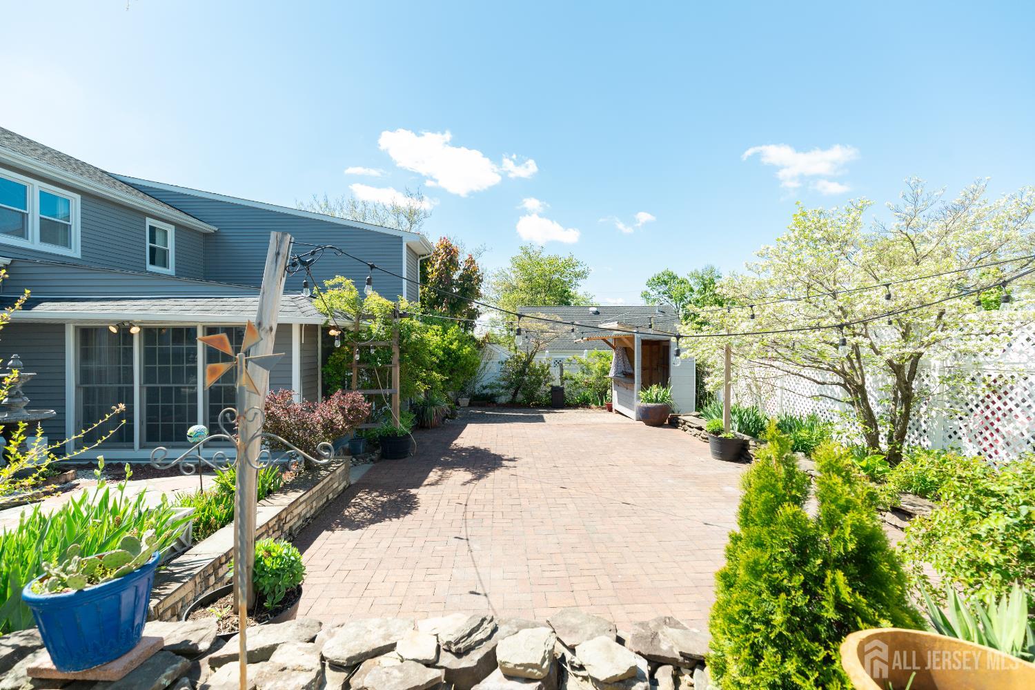 67 Thomas Place Edison, NJ 08837 - Photo 56 of 60