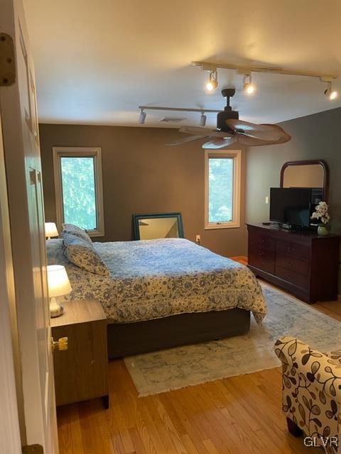 19 Bridle Path Road Bethlehem, PA 18017 - Photo 23 of 34 a bedroom with a bed and a mirror on dresser