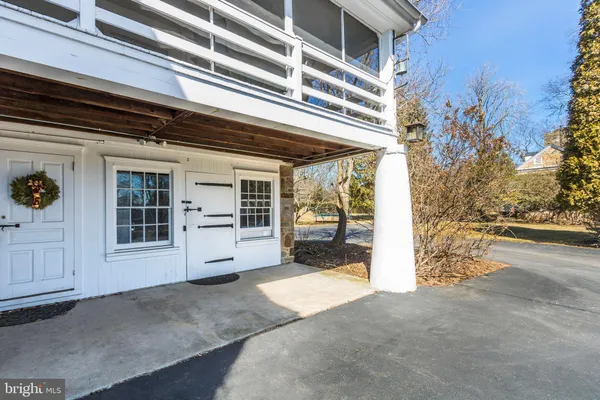 a view of a house with a outdoor space