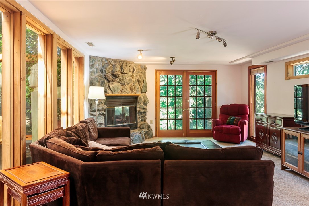 127 Viewcrest Road Bellingham, WA 98229 - Photo 18 of 21