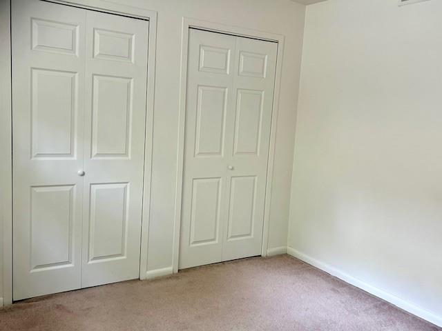 5100 Fifth Avenue, Unit 301 Pittsburgh, PA 15232 - Photo 18 of 25 an empty room with closet area
