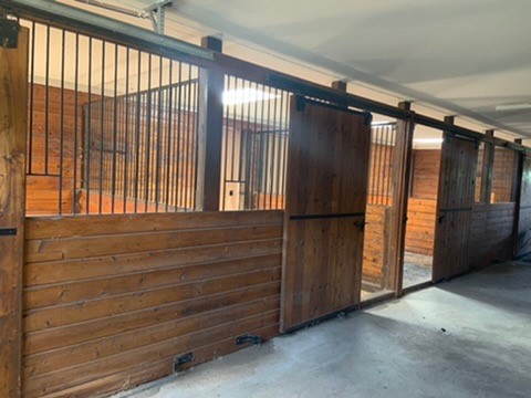 3921 Kingstown Road South Kingstown, RI 02892 - Photo 32 of 42 Six stall barn