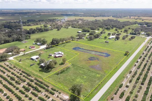 $175,000 | 102 Old State Rte 8, Venus, FL 33960