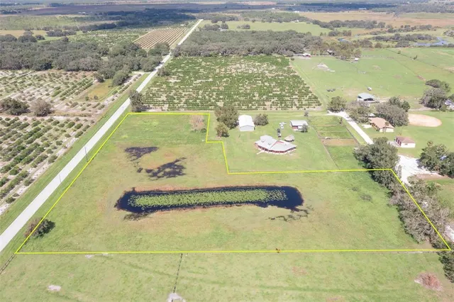 $175,000 | 102 Old State Rte 8, Venus, FL 33960