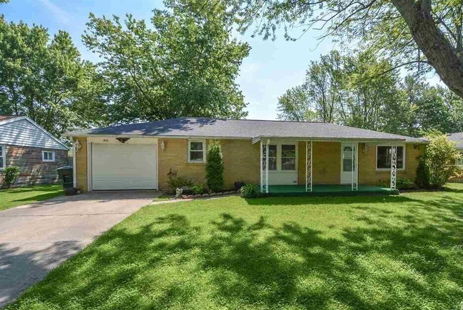 1810 South Hemlock Road Muncie, IN 47302 - Photo 1 of 19 Gallery Image 1