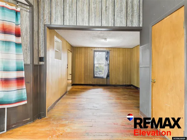 $180,000 | 602 South 6th Street, Basin, WY 82410