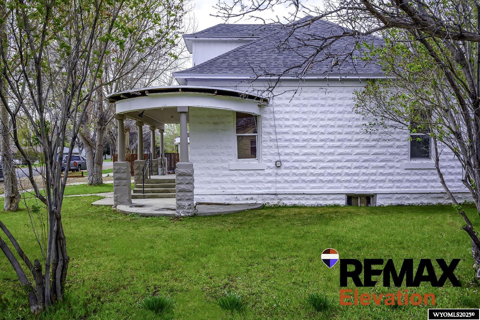 602 South 6th Street Basin, WY 82410 - Photo 3 of 26