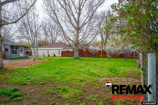$180,000 | 602 South 6th Street, Basin, WY 82410