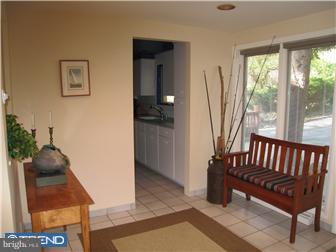 36 West Ridge Road Media, PA 19063 - Photo 2 of 12 Foyer