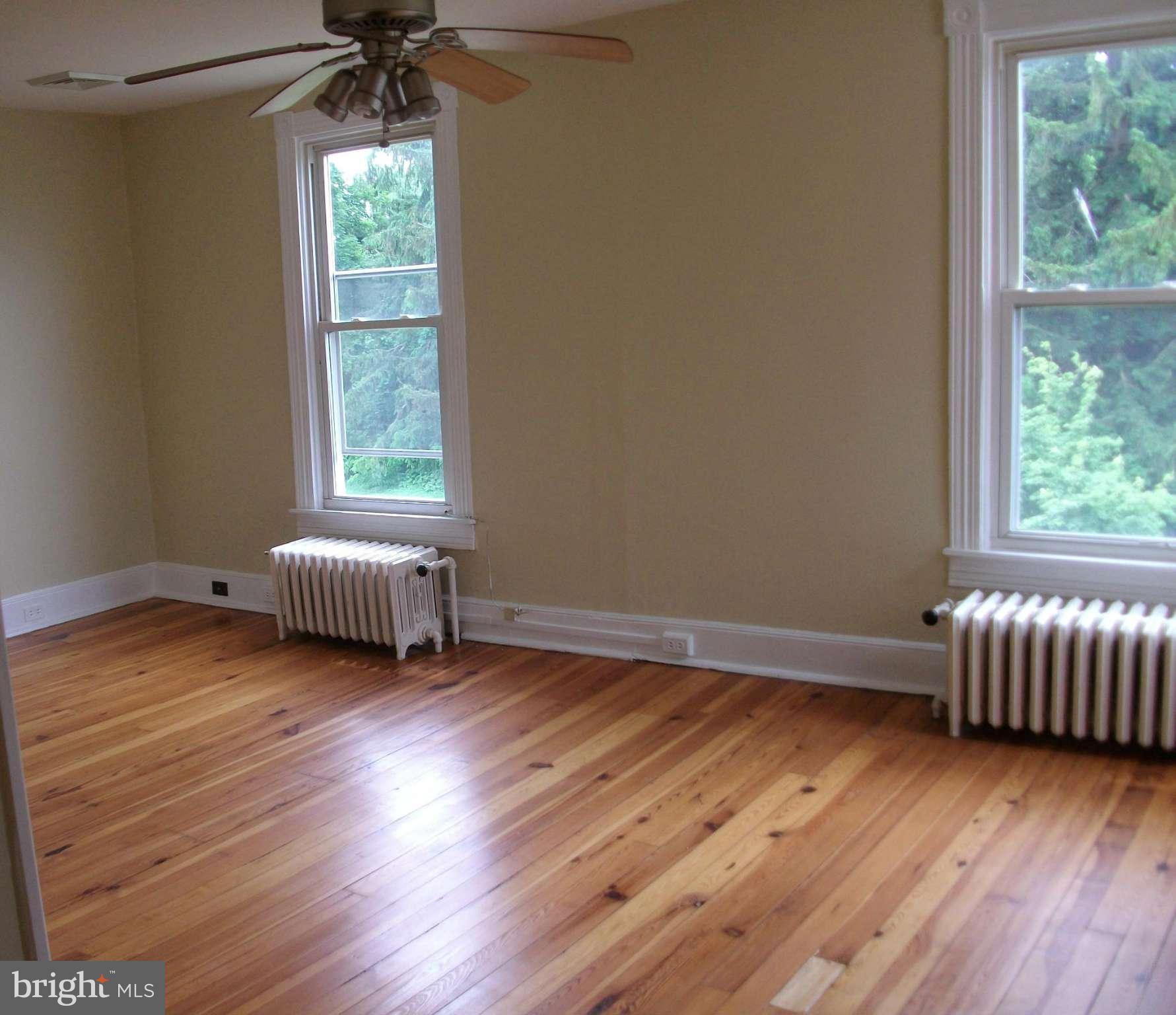 505 Washington Road Westminster, MD 21157 - Photo 15 of 26 Bedroom (Master)