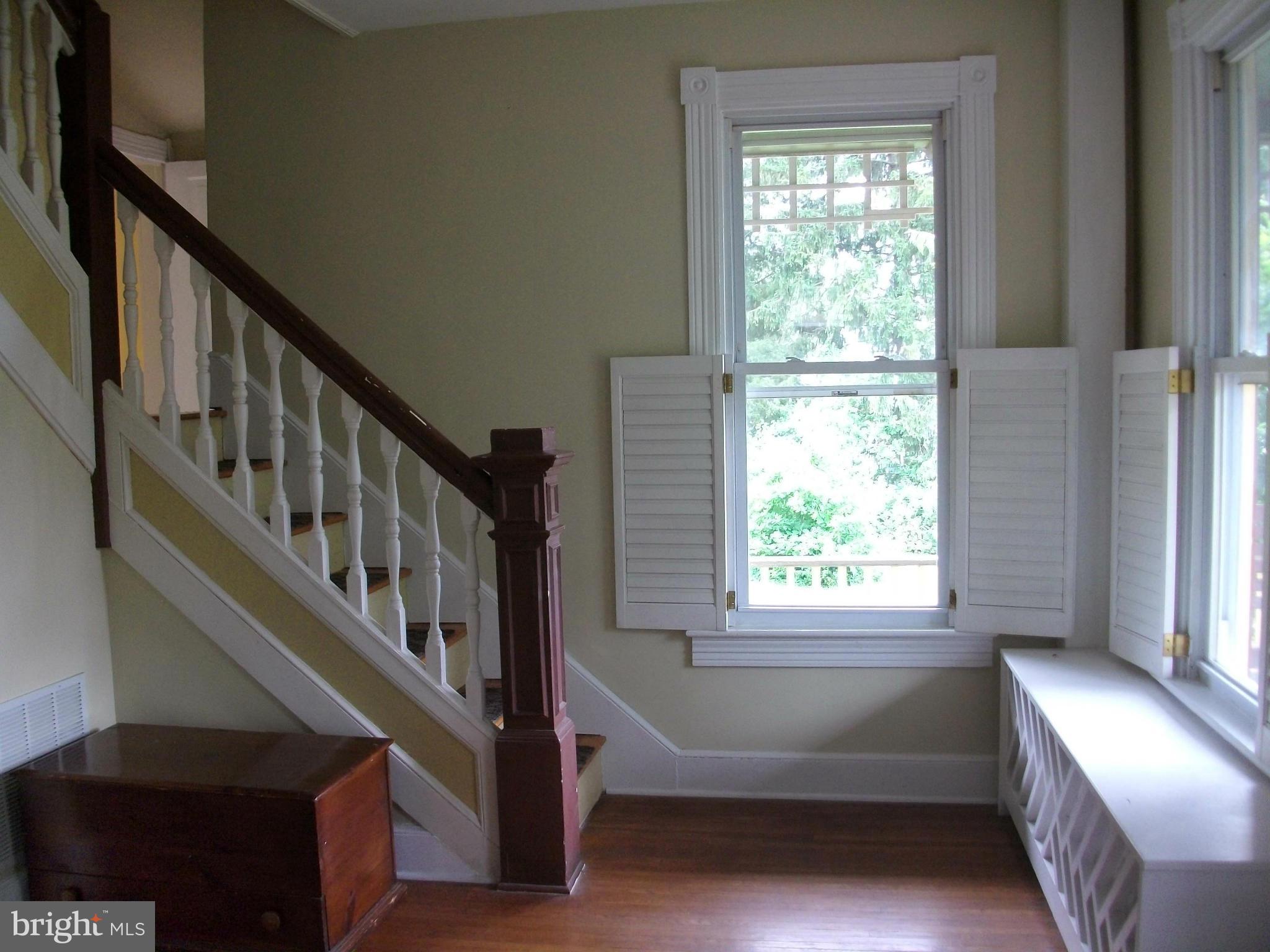 505 Washington Road Westminster, MD 21157 - Photo 5 of 26 Interior (General)