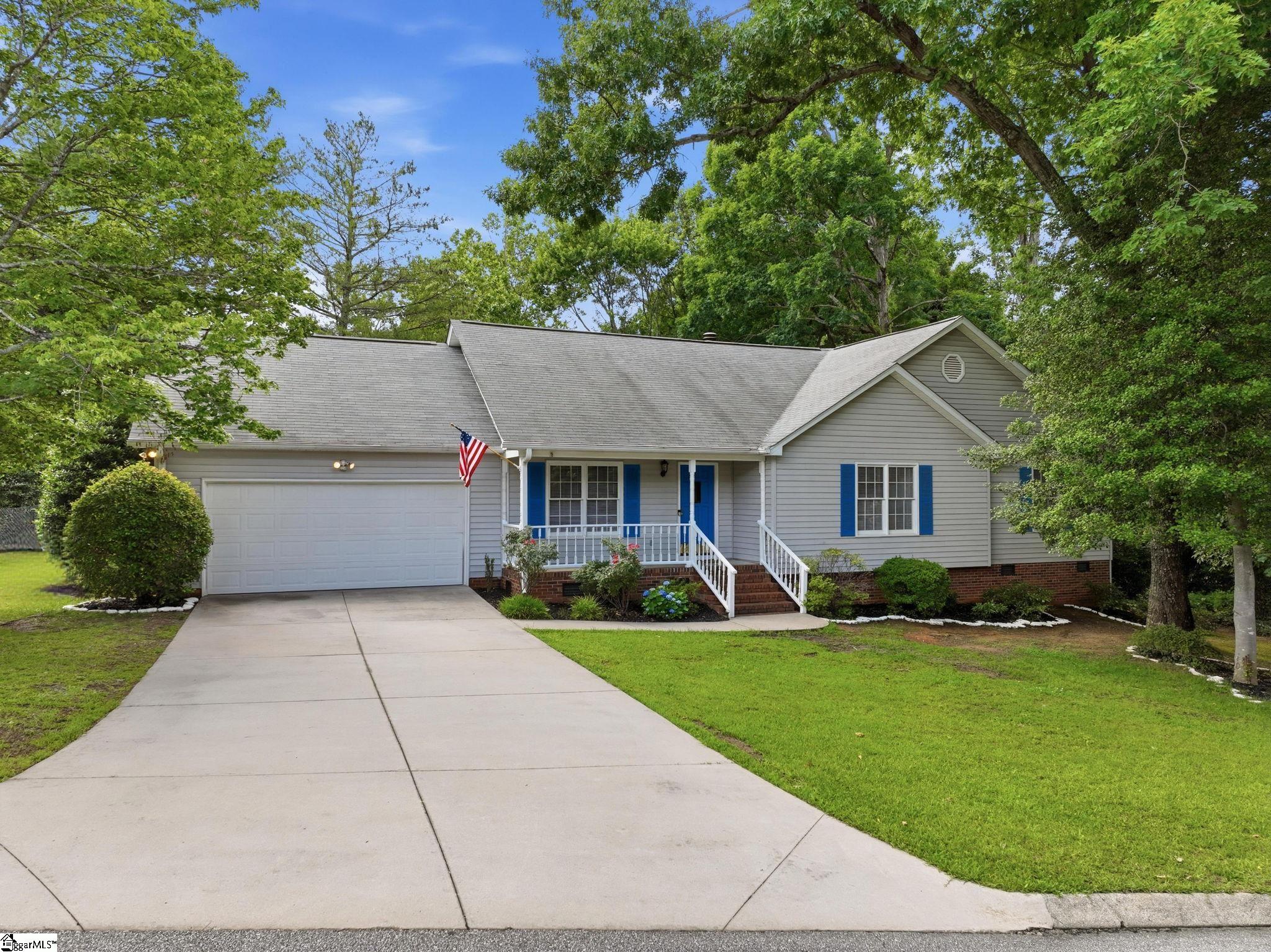 101 Emerald Way Simpsonville, SC 29681 - Photo 1 of 31