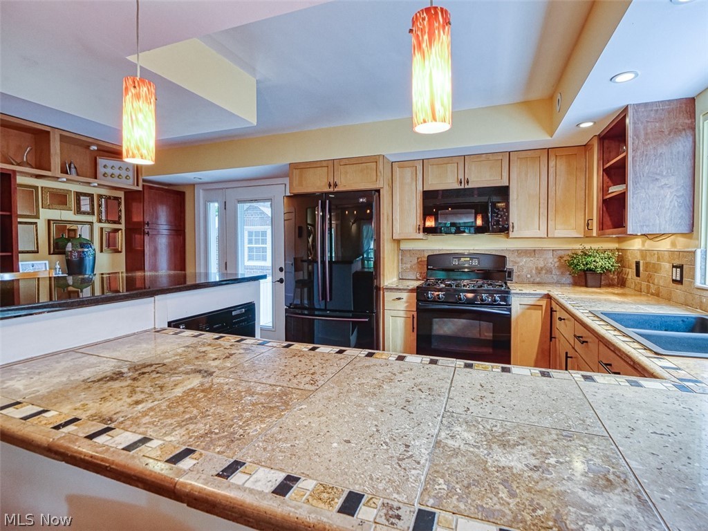 35410 Detroit Road Avon, OH 44011 - Photo 17 of 32 Gallery Image 17