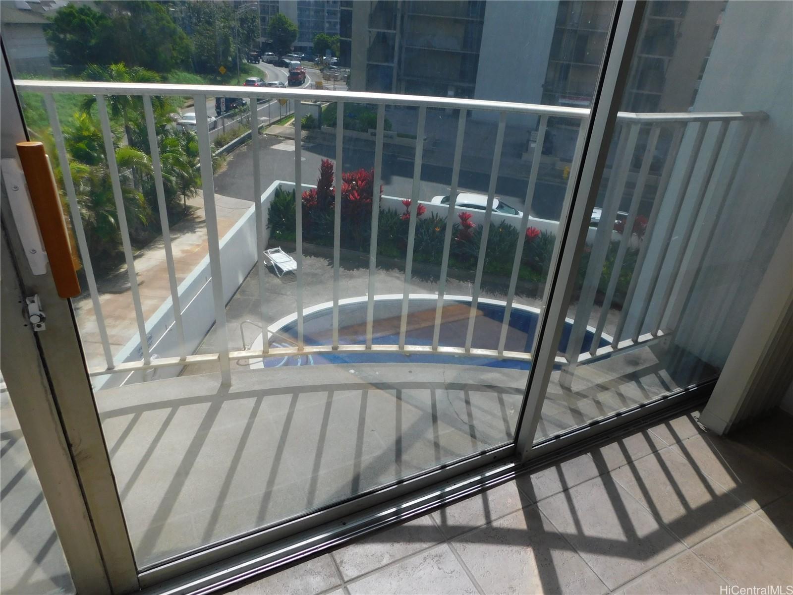 710 Lunalilo Street, Unit 301 Honolulu, HI 96813 - Photo 7 of 21 a view of balcony
