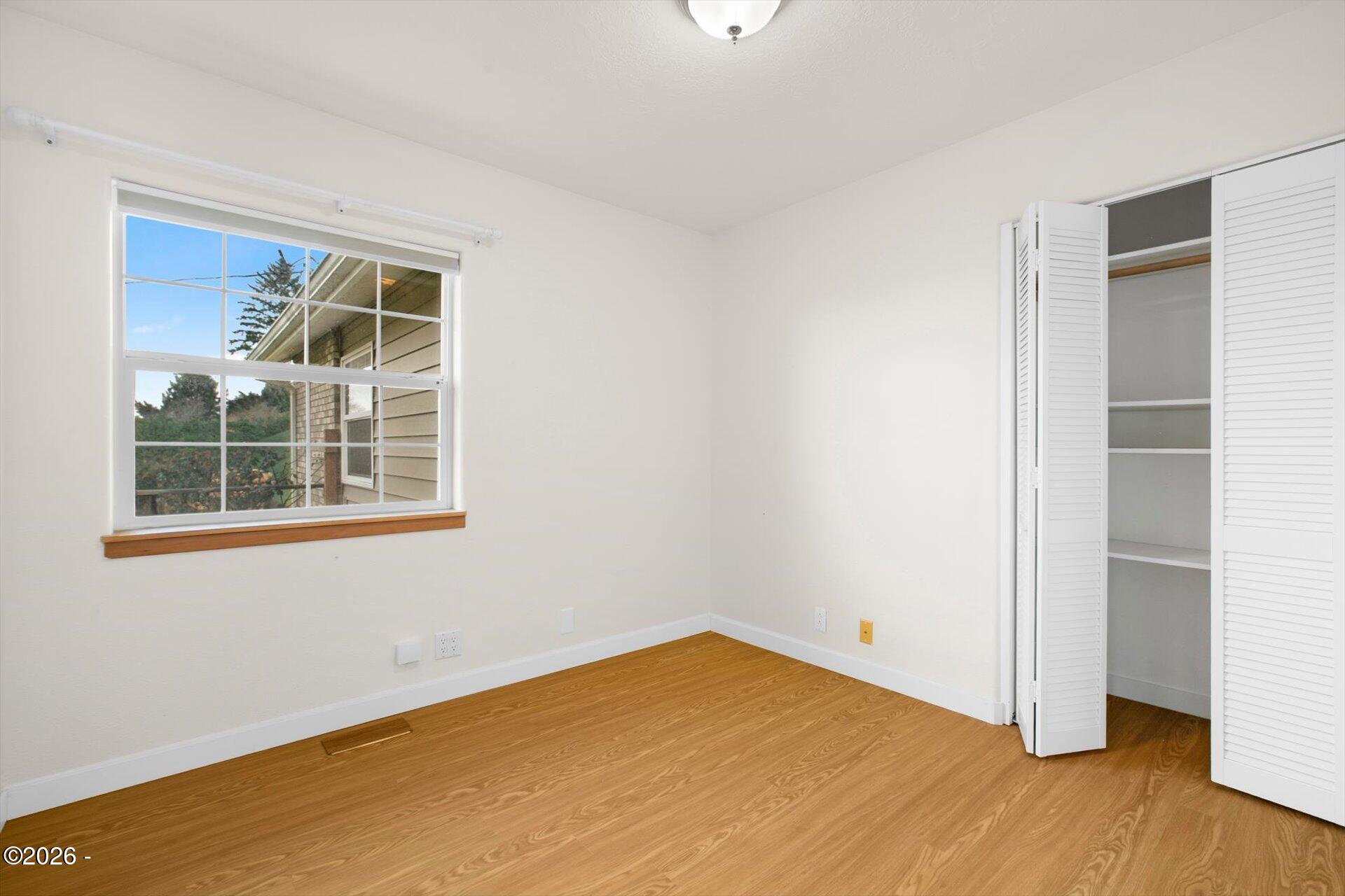 230 Southwest Cedar Street Waldport, OR 97394 - Photo 34 of 50