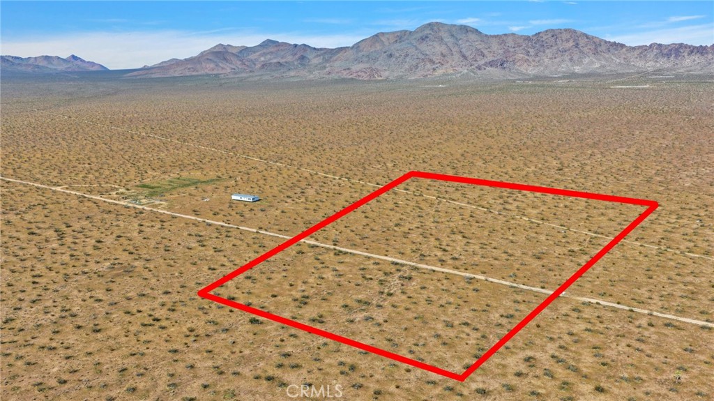 1 Meander Road Lucerne Valley, CA 92356 - Photo 2 of 15