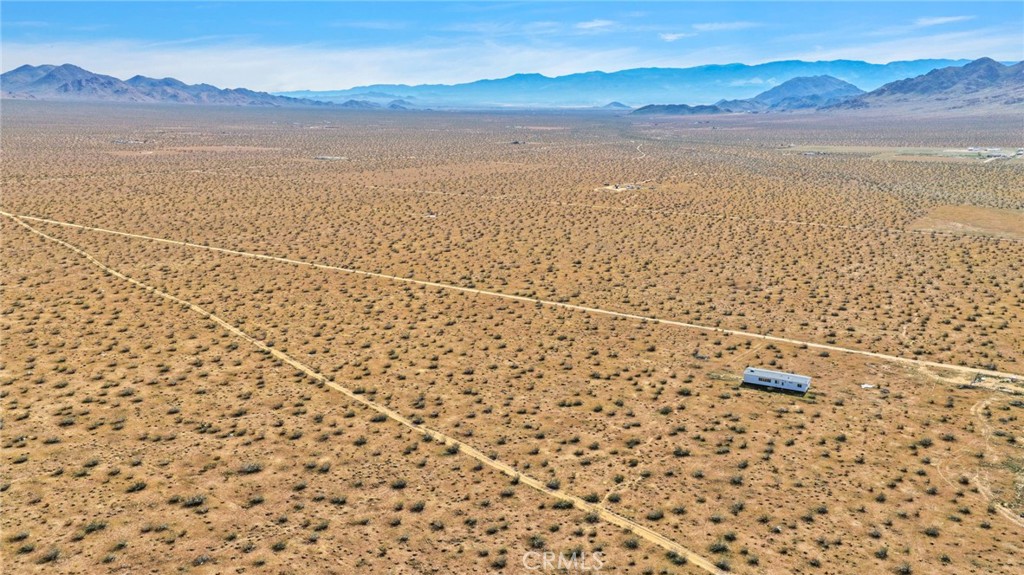 1 Meander Road Lucerne Valley, CA 92356 - Photo 8 of 15