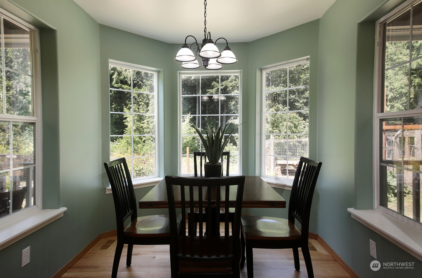 5662 Crawford Road Langley, WA 98260 - Photo 8 of 40 Gallery Image 8