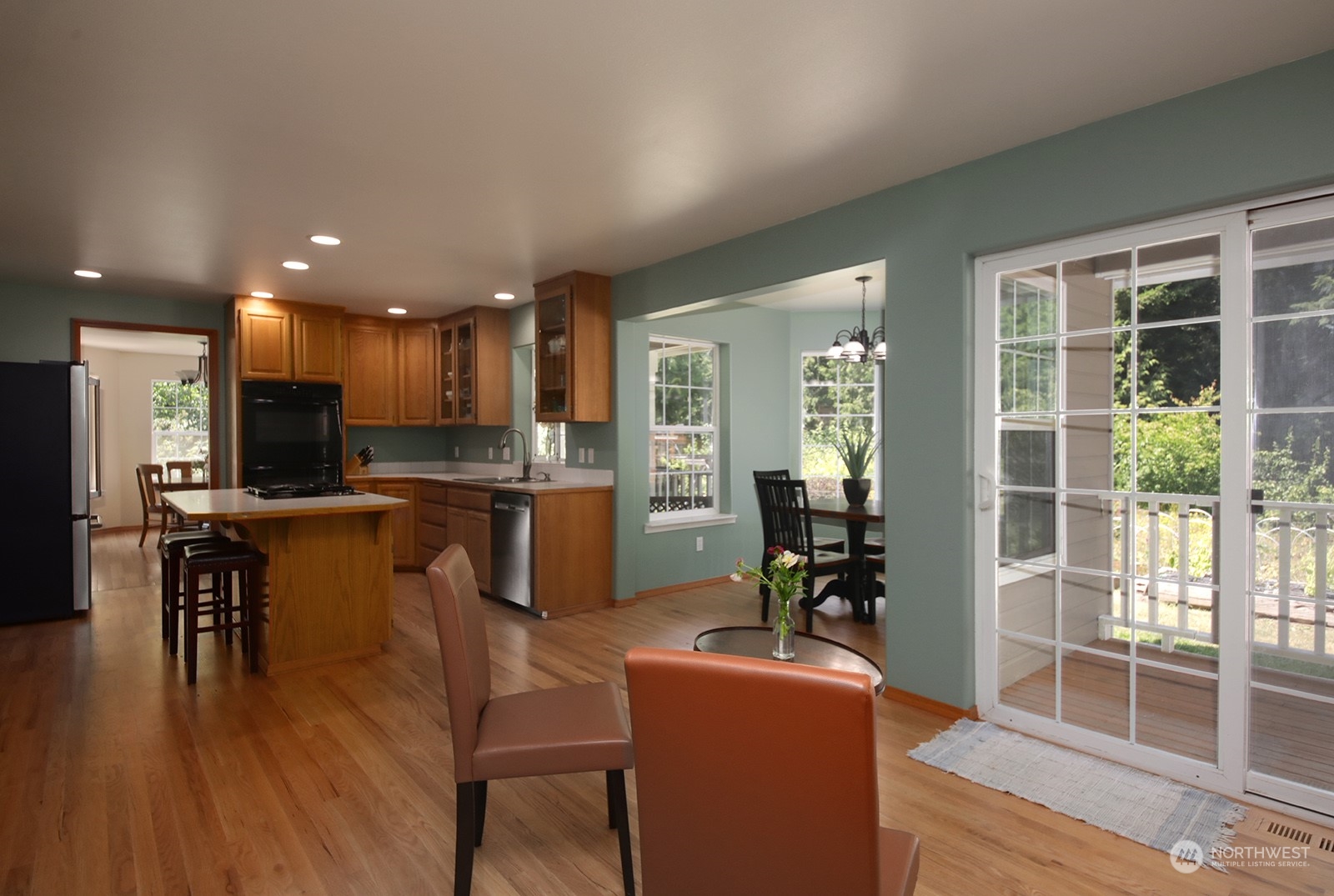 5662 Crawford Road Langley, WA 98260 - Photo 10 of 40 Gallery Image 10
