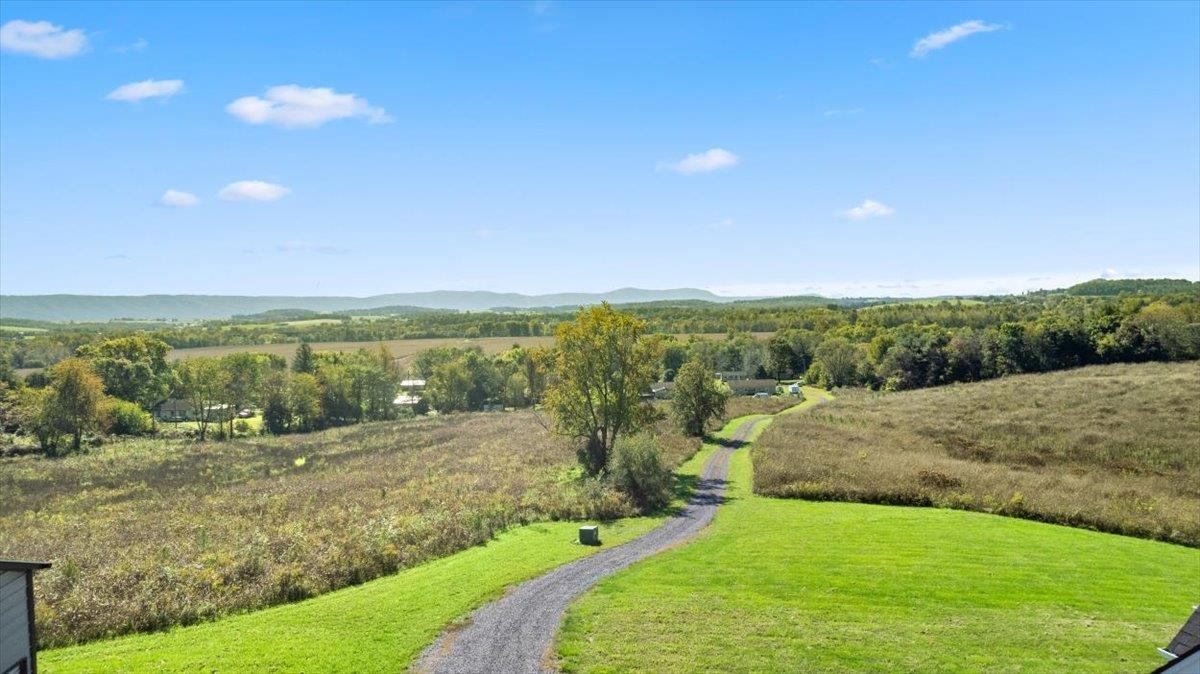 15531 Evergreen Valley Road Timberville, VA 22853 - Photo 2 of 34