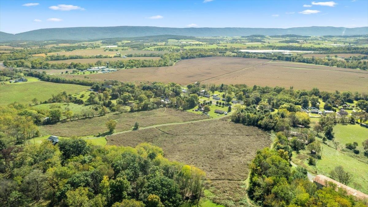 15531 Evergreen Valley Road Timberville, VA 22853 - Photo 31 of 34 a view of city and ocean