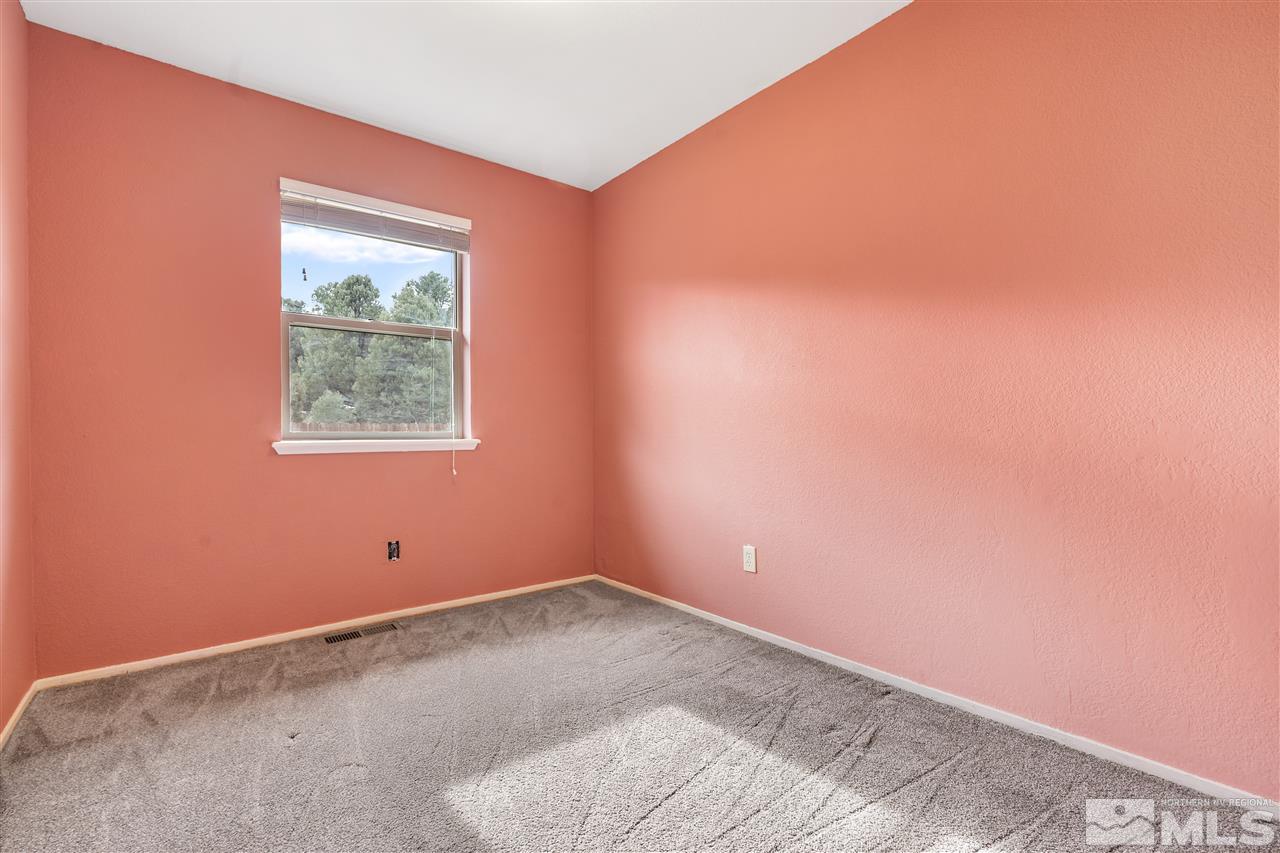 2499 Cartwright Road Reno, NV 89521 - Photo 11 of 30 Photo 11