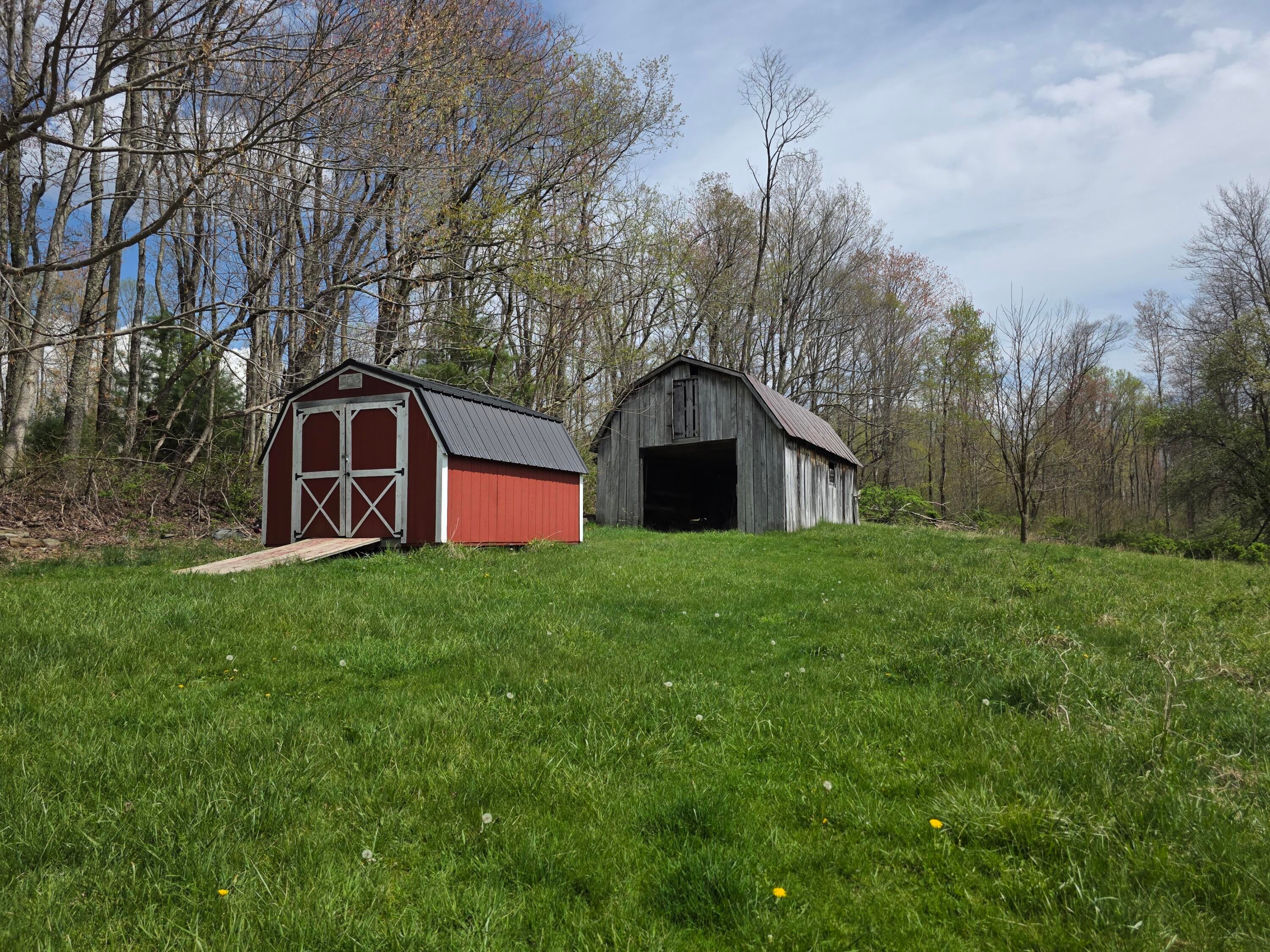 15384 Stanaford Road Danese, WV 25831 - Photo 6 of 32 Gallery Image 6