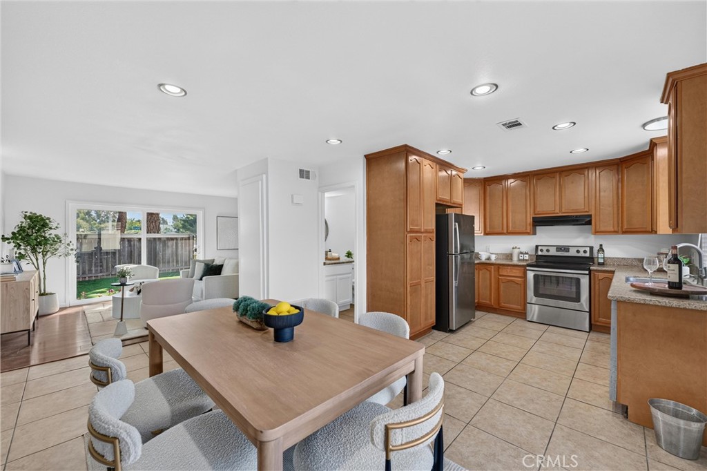 1505 Kem Way Walnut, CA 91789 - Photo 17 of 40