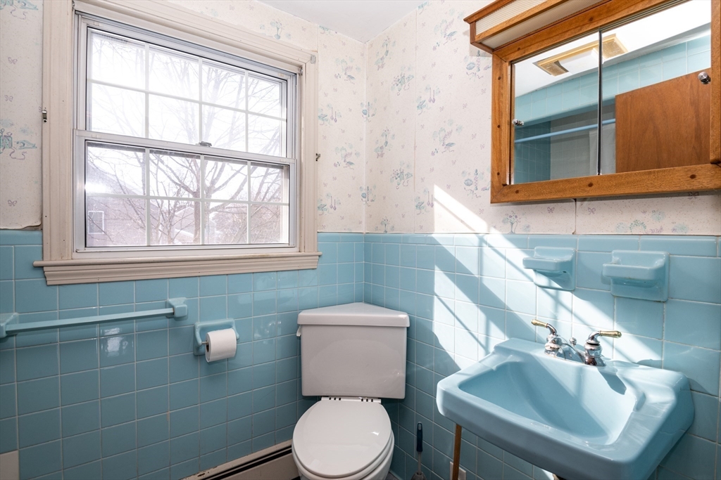 16 Jewett Road Beverly, MA 01915 - Photo 22 of 36