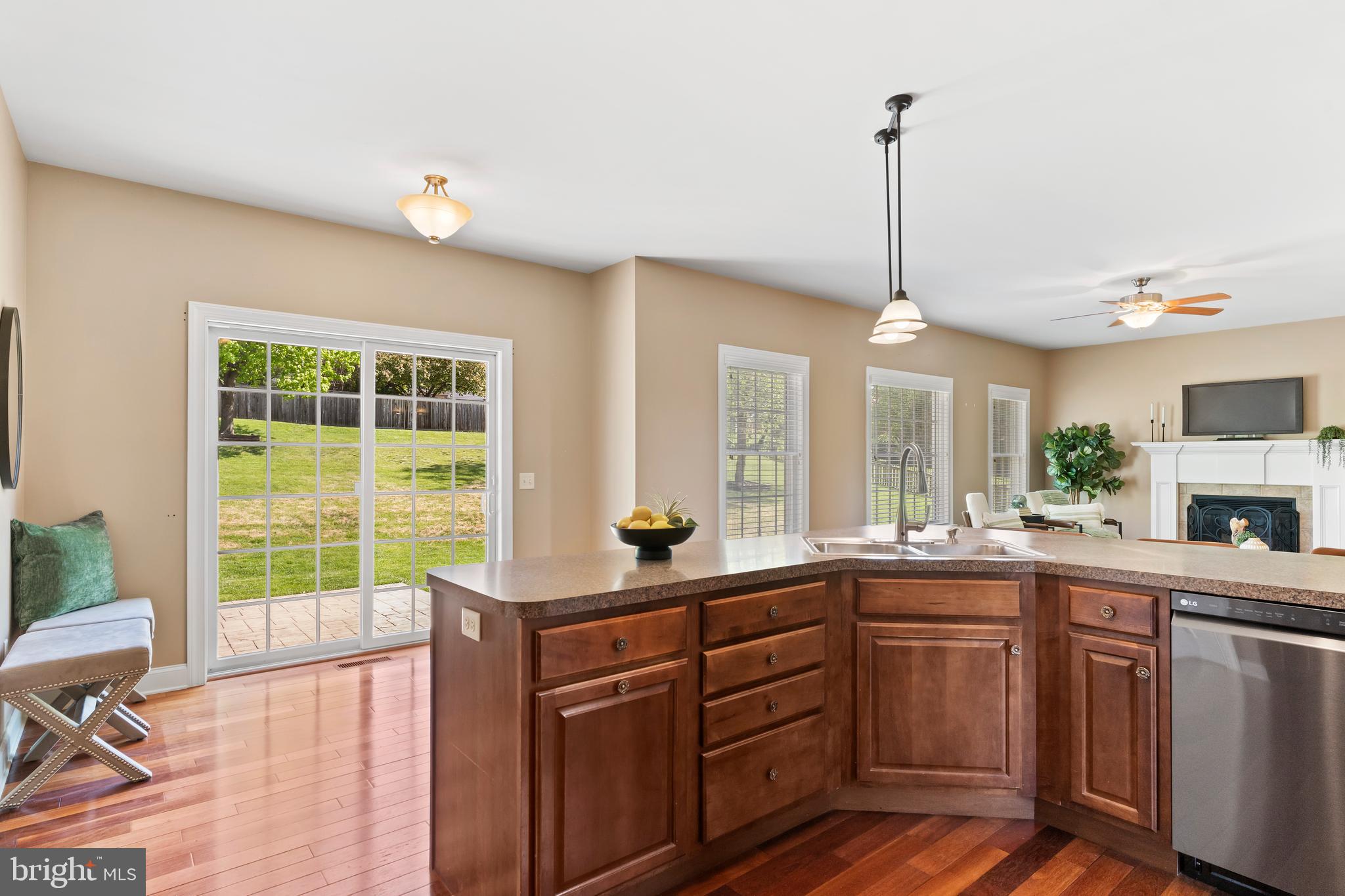 8 Bayberry Road Carlisle, PA 17013 - Photo 7 of 47