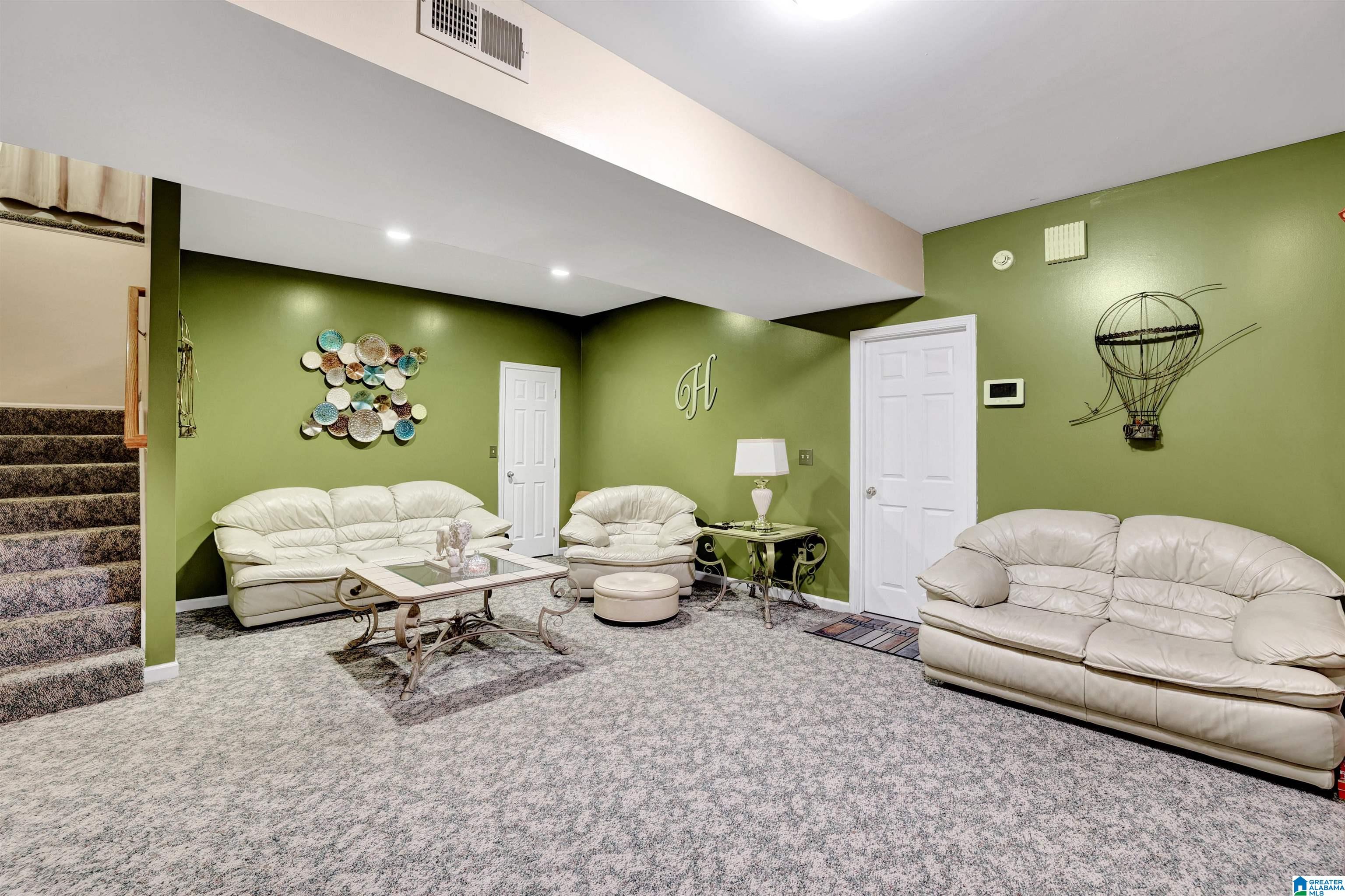645 Elm Street Southwest Bessemer, AL 35022 - Photo 26 of 39