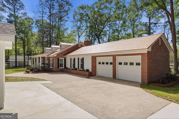 $629,900 | 1044 Lewis Mill Lake Road, Vienna, GA 31092