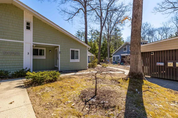 $299,000 | 3 Piscataqua Road, Unit 3, Concord, NH 03301